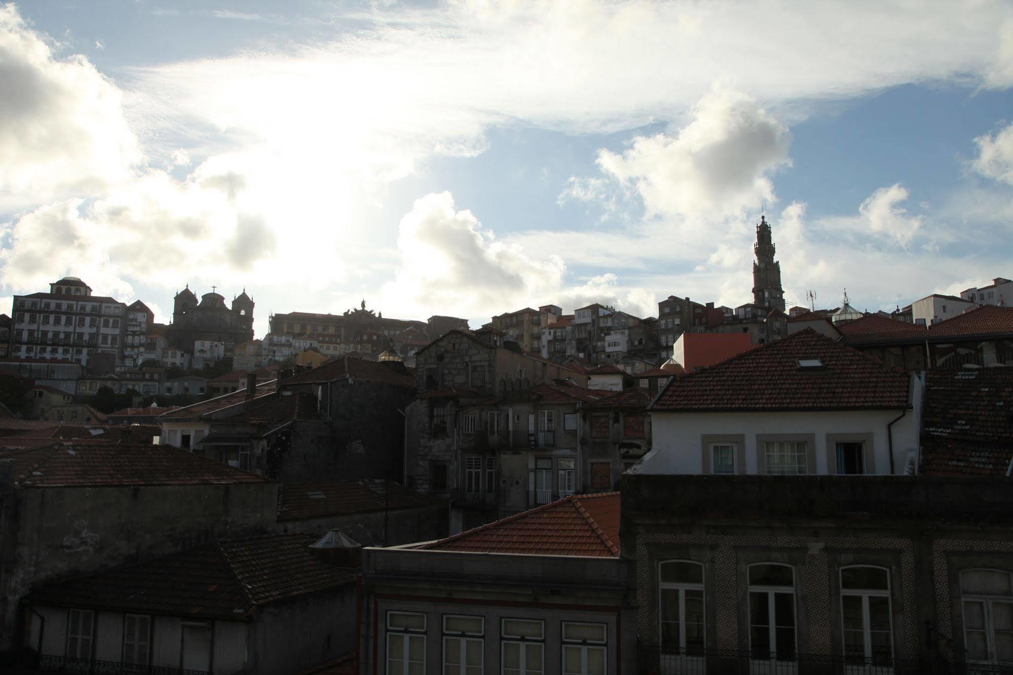 New Oporto Apartments - Mouzinho Bagian luar foto
